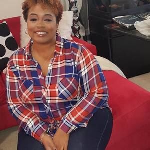 Meet your Posher, Kelli